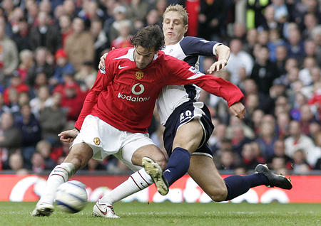 在秋名山上狂飙！Steam喜加一：多人竞速游戏《Initial Drift Online》